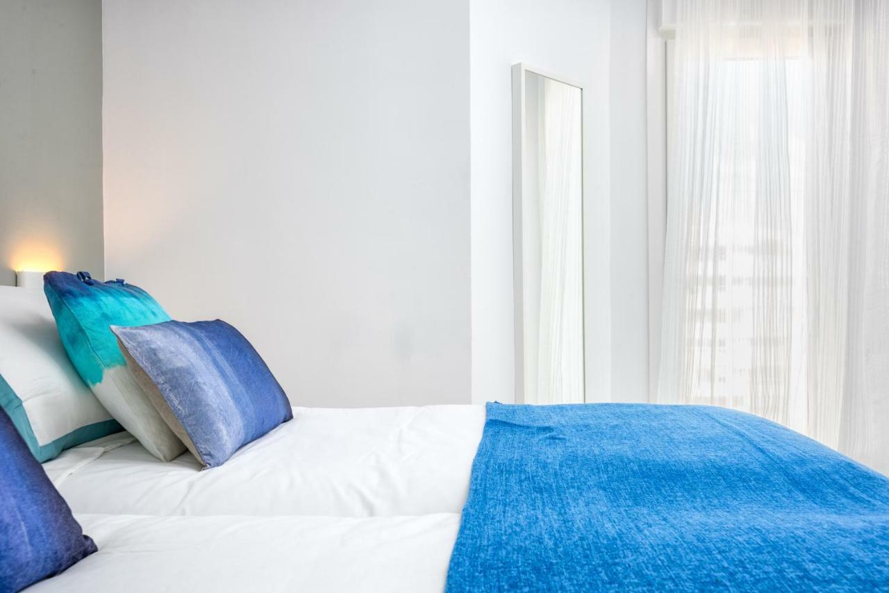 Seafront La Malagueta II Apartment มาลากา ภายนอก รูปภาพ