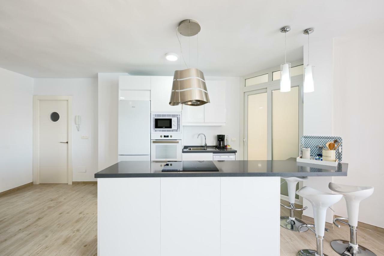 Seafront La Malagueta II Apartment มาลากา ภายนอก รูปภาพ
